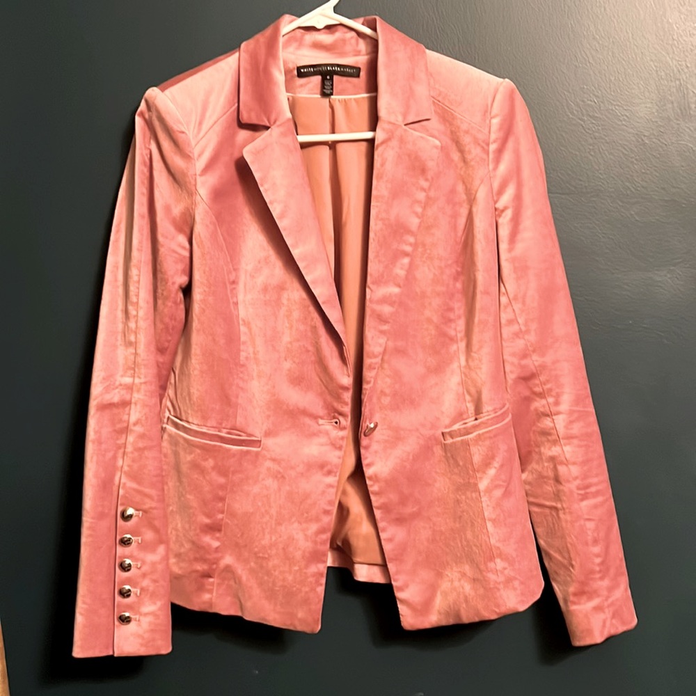 White House Black Market Blush Pink velvet blazer size 6